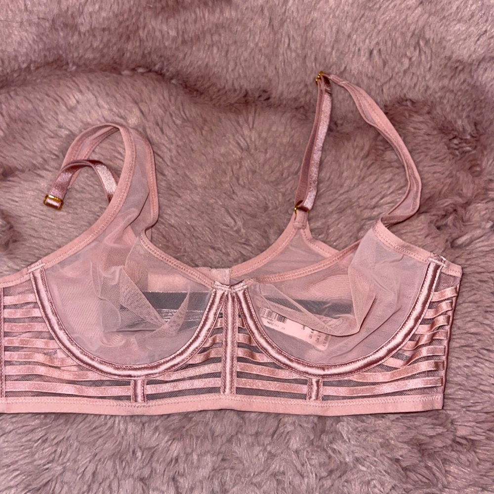 Victoria’s Secret bra